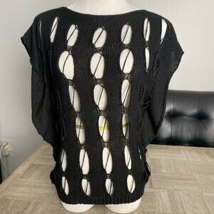 Womens hole knit sweater Black